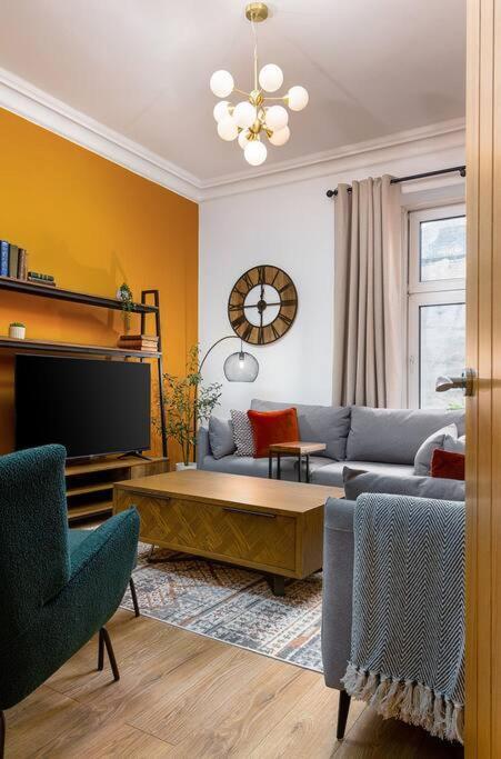 The Stylish 3-Bedroom Maisonette Retreat Stirling Buitenkant foto